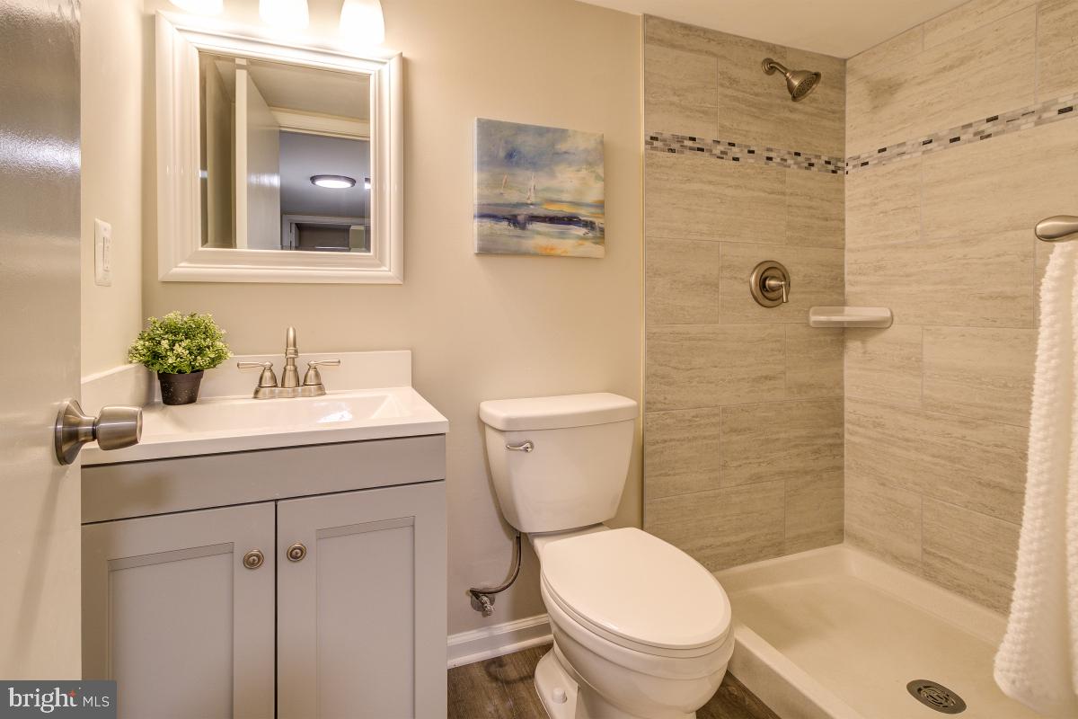 6313 Rockwell Road Burke, VA 22015 - Photo 32 of 39 Gallery Image 32