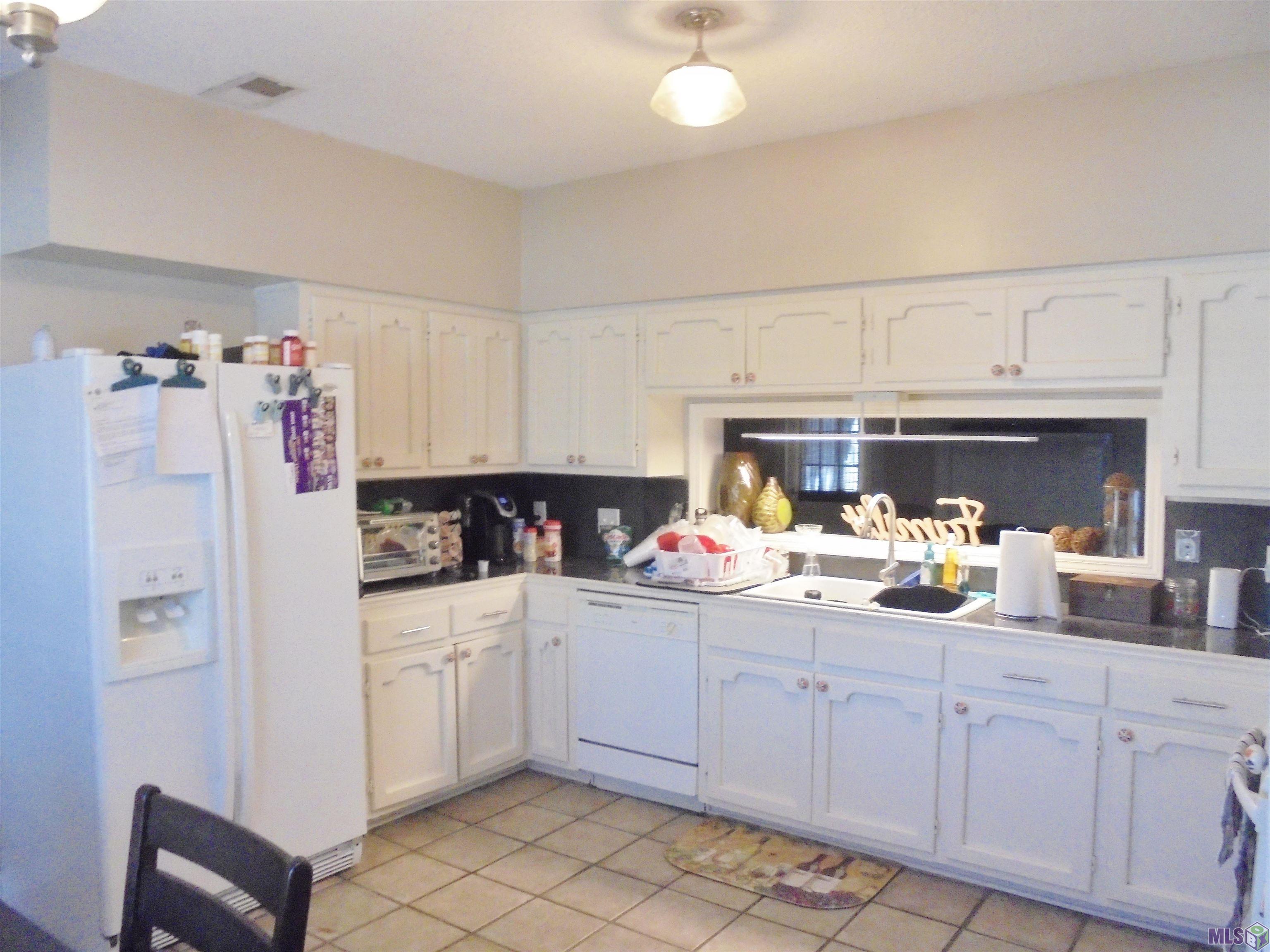 8020 Picardy Avenue, Unit C Baton Rouge, LA 70809 - Photo 5 of 26