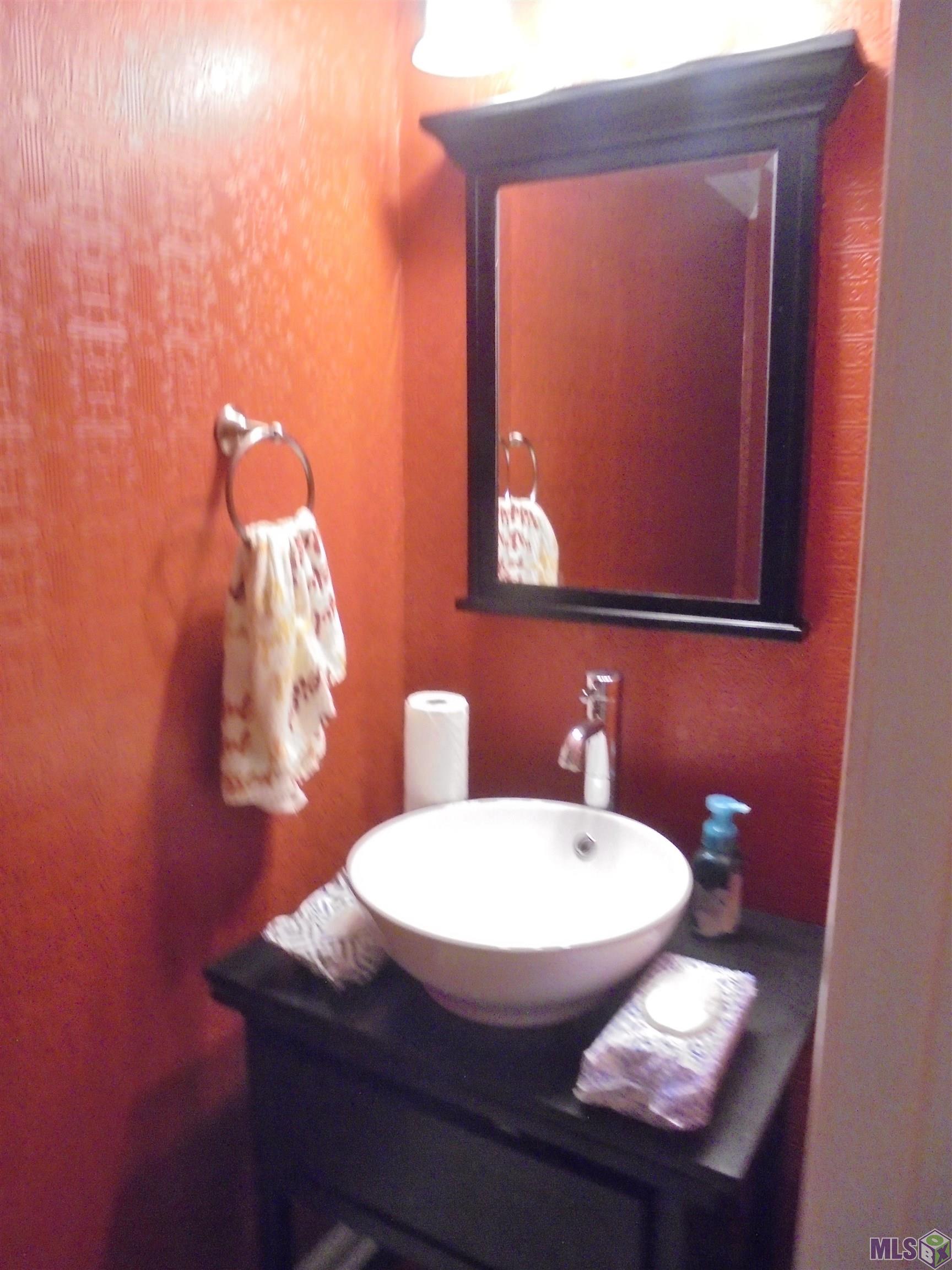 8020 Picardy Avenue, Unit C Baton Rouge, LA 70809 - Photo 10 of 26