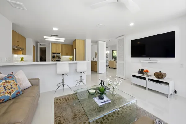 $1,095,000 | 23 Mt Holyoke Drive, Rancho Mirage, CA 92270