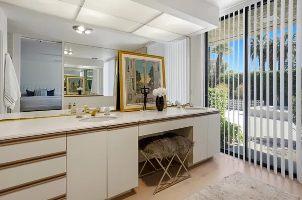 $1,095,000 | 23 Mt Holyoke Drive, Rancho Mirage, CA 92270