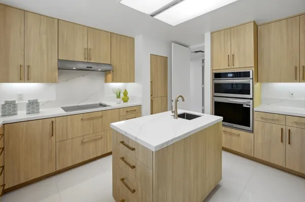 $1,095,000 | 23 Mt Holyoke Drive, Rancho Mirage, CA 92270