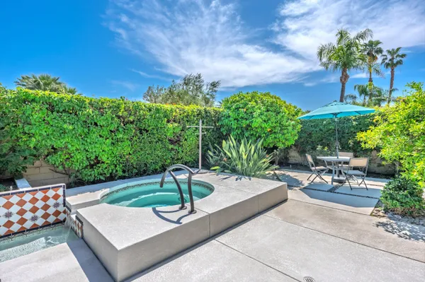 $1,095,000 | 23 Mt Holyoke Drive, Rancho Mirage, CA 92270