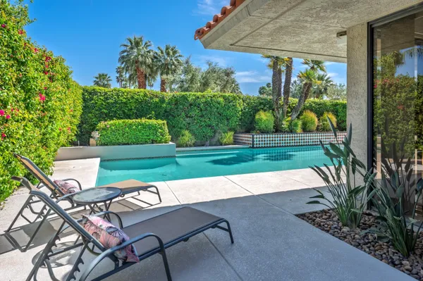 $1,095,000 | 23 Mt Holyoke Drive, Rancho Mirage, CA 92270
