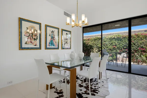 $1,095,000 | 23 Mt Holyoke Drive, Rancho Mirage, CA 92270