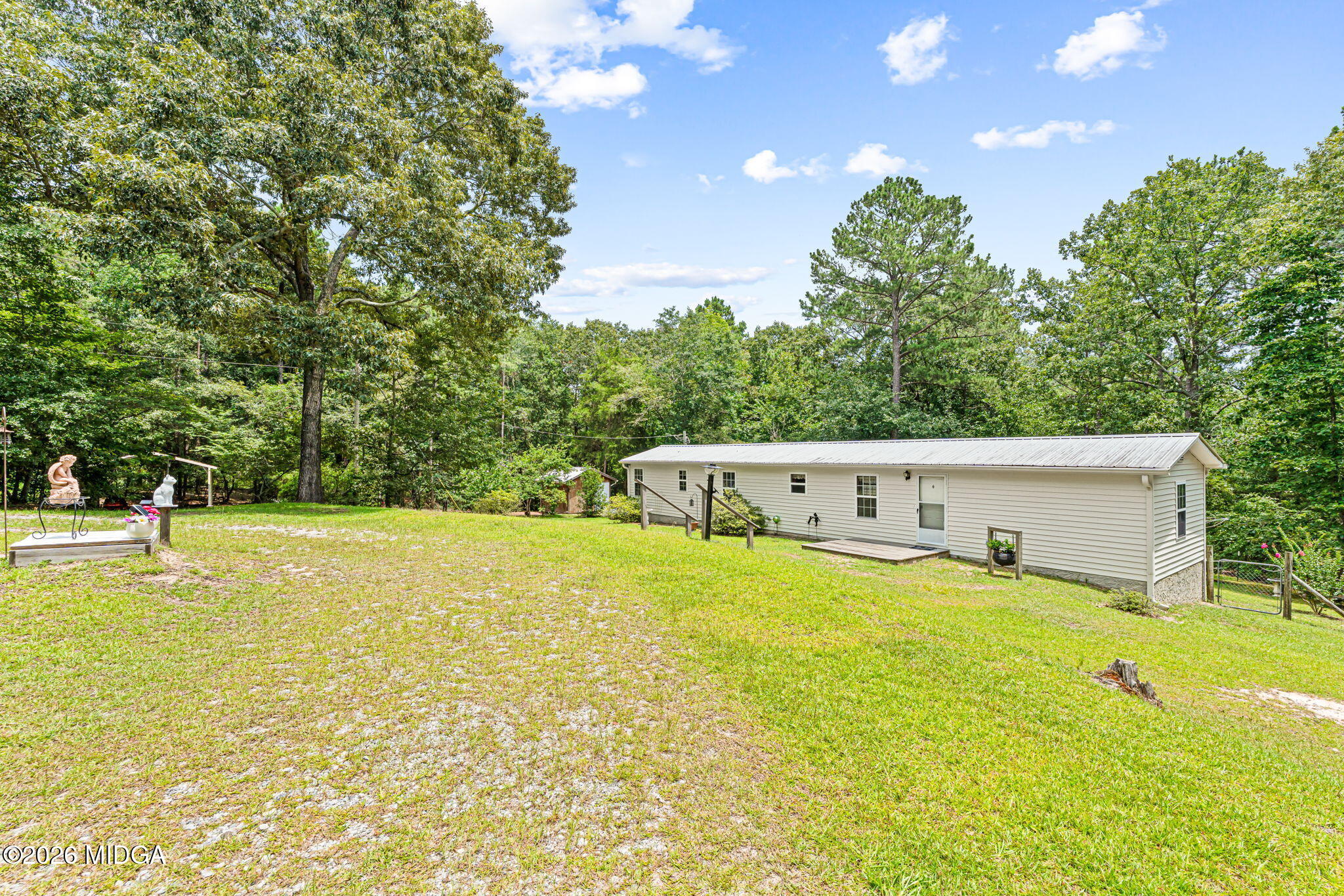 575 Grace Road Knoxville, GA 31050 - Photo 4 of 44 6-web-or-mls-3