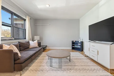 $368,000 | 220-76 75th Avenue, Unit 180A2 | Oakland Gardens