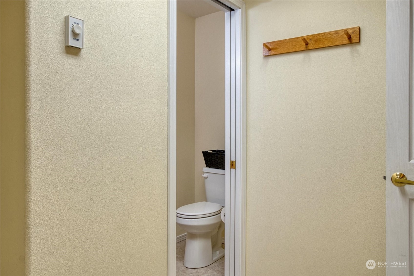 581 Ridge View Drive Sequim, WA 98382 - Photo 29 of 40 a bathroom with a toilet and a shower