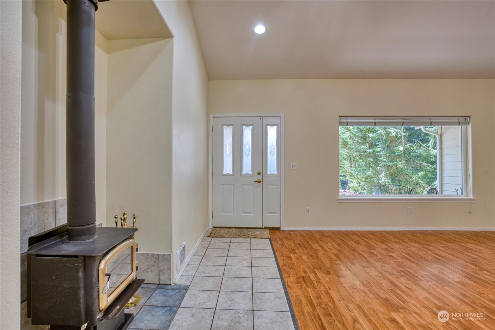 581 Ridge View Drive Sequim, WA 98382 - Photo 4 of 40 a bathroom with a sink and a mirror