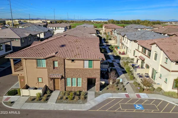 $419,900 | 4100 South Pinelake Way, Unit 149, Chandler, AZ 85249
