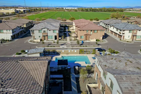 $419,900 | 4100 South Pinelake Way, Unit 149, Chandler, AZ 85249