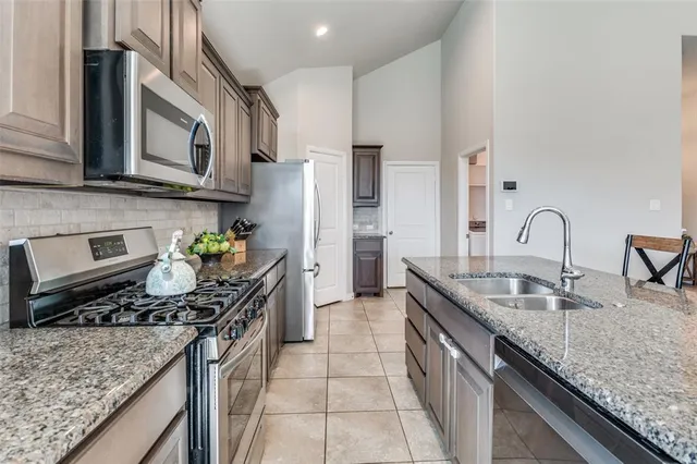 $350,000 | 1133 Belsay Lane, Saginaw, TX 76131