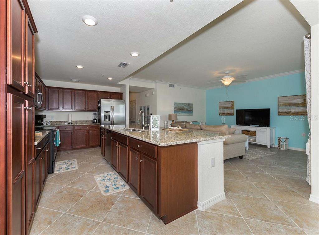 16904 Vardon Terrace, Unit 202 Lakewood Ranch, FL 34211 - Photo 15 of 30