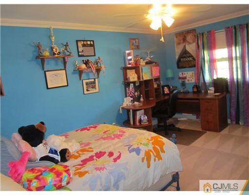 6 Yeger Road West Windsor, NJ 08550 - Photo 10 of 17 Gallery Image 10