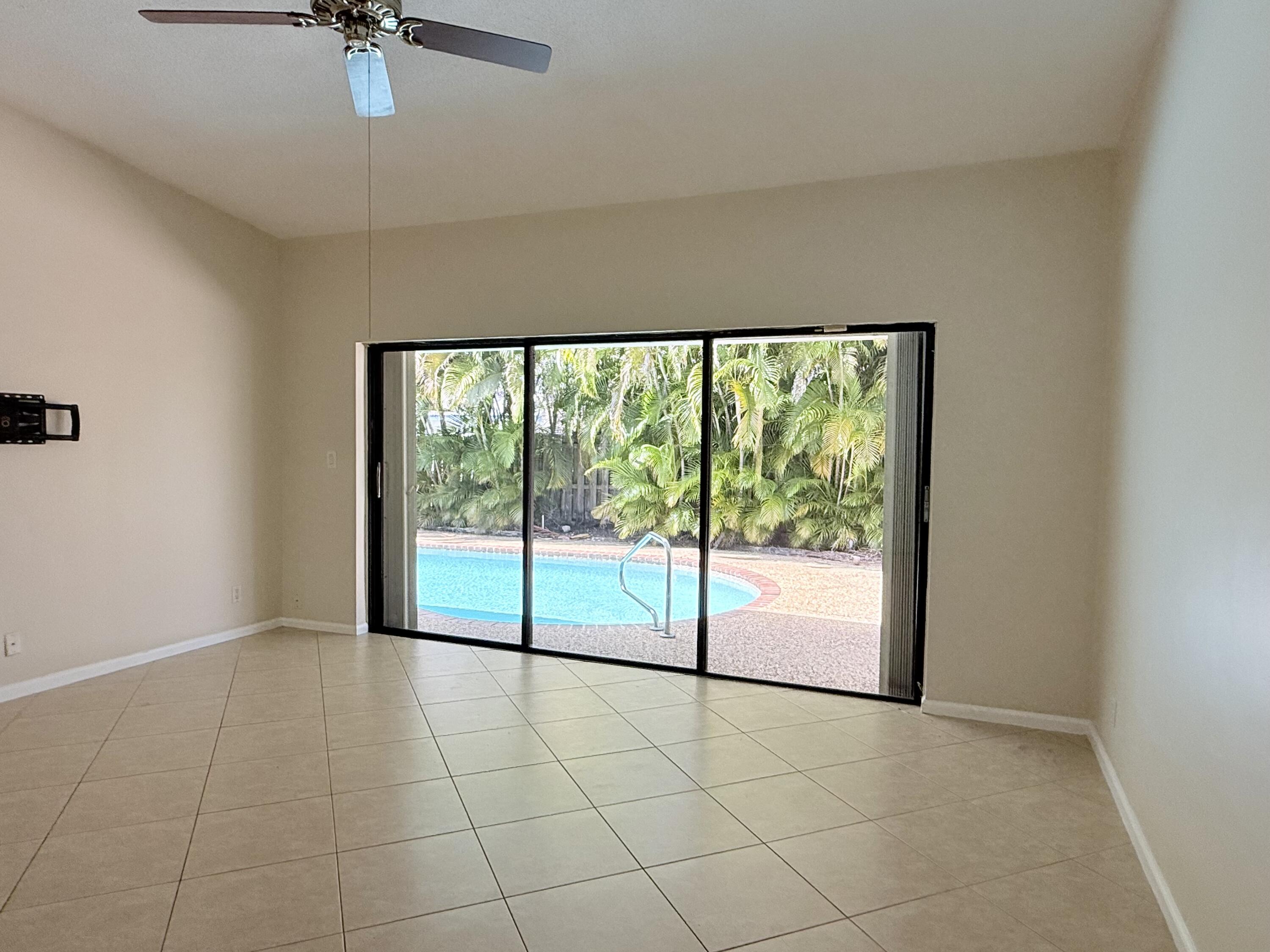 71 Laredo Lane Boca Raton, FL 33487 - Photo 18 of 18 IMG_7929