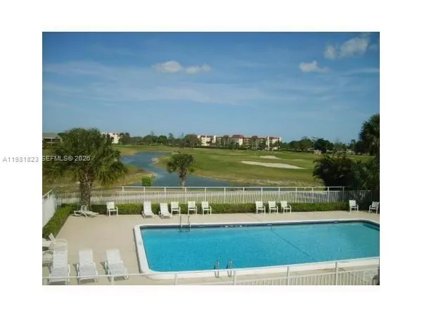$2,180 | 9374 Southwest 3rd Street, Unit 711, Boca Raton, FL 33428