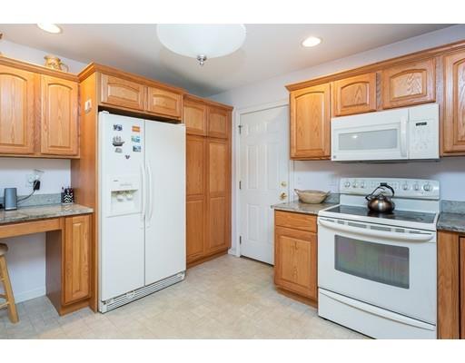 96 Inverness Lane Longmeadow, MA 01106 - Photo 12 of 32 Gallery Image 12