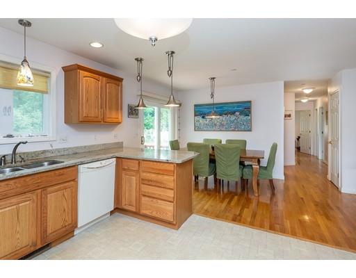 96 Inverness Lane Longmeadow, MA 01106 - Photo 10 of 32 Gallery Image 10