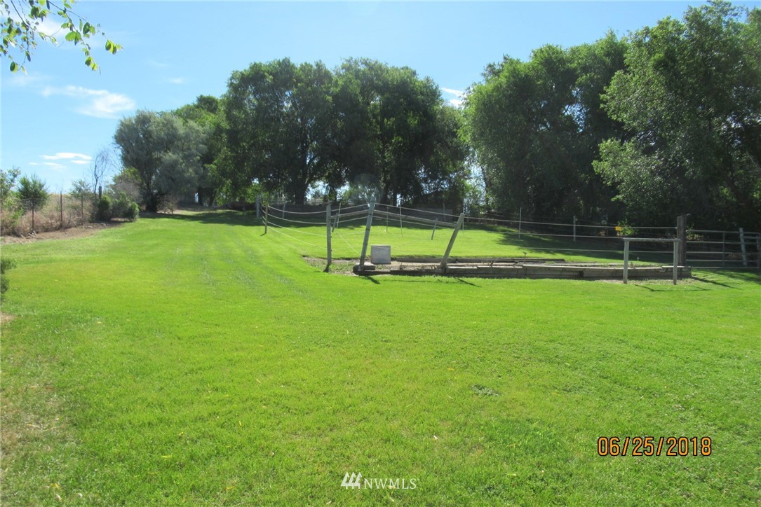 2684 Elgin Road Northeast Moses Lake, WA 98837 - Photo 17 of 18 Gallery Image 17
