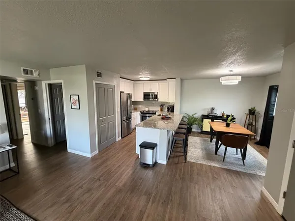 $2,550 | 110 Killarney Bay Court, Unit 1, Winter Park, FL 32789