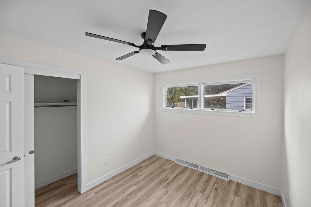 123 South Shores Drive Decatur, IL 62521 - Photo 30 of 41