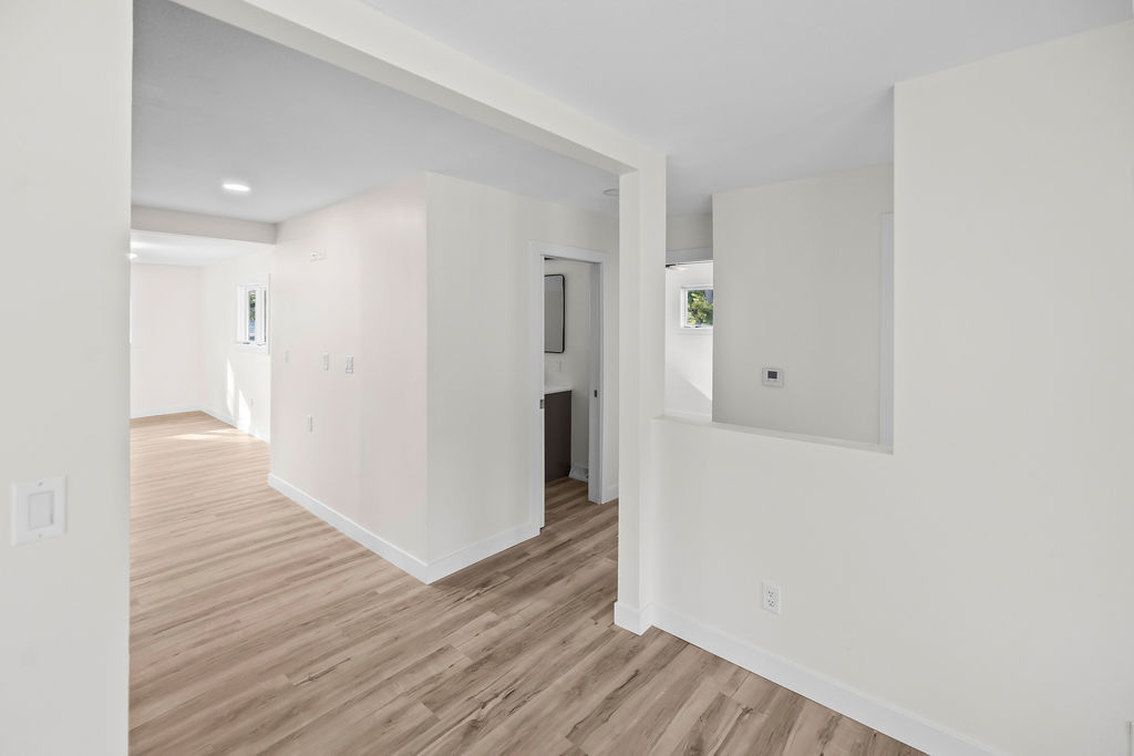 123 South Shores Drive Decatur, IL 62521 - Photo 4 of 41