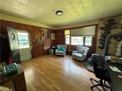 $130,000 | 507 Santa Fe Street, Leavenworth, KS 66048