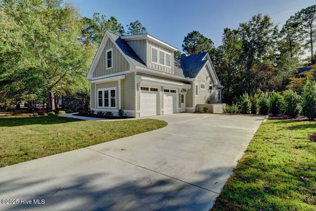 $725,000 | 284 Atlantic Court, Supply, NC 28462