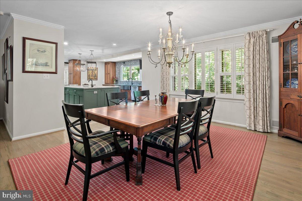 12421 Henderson Road Clifton, VA 20124 - Photo 11 of 90 Elegant Dining Room Next to Kitchen