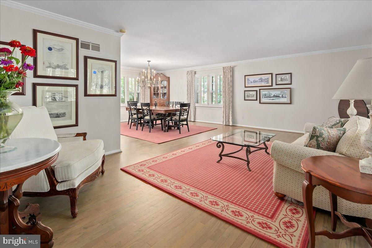 12421 Henderson Road Clifton, VA 20124 - Photo 16 of 90