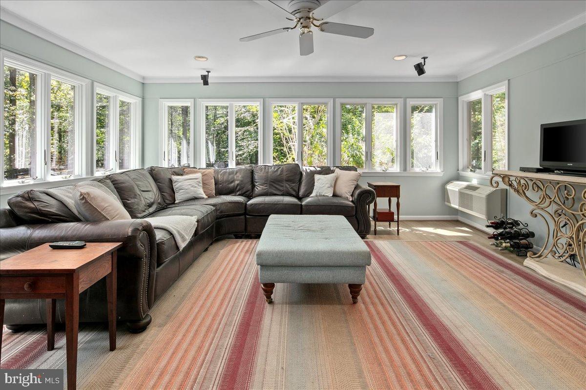 12421 Henderson Road Clifton, VA 20124 - Photo 26 of 90