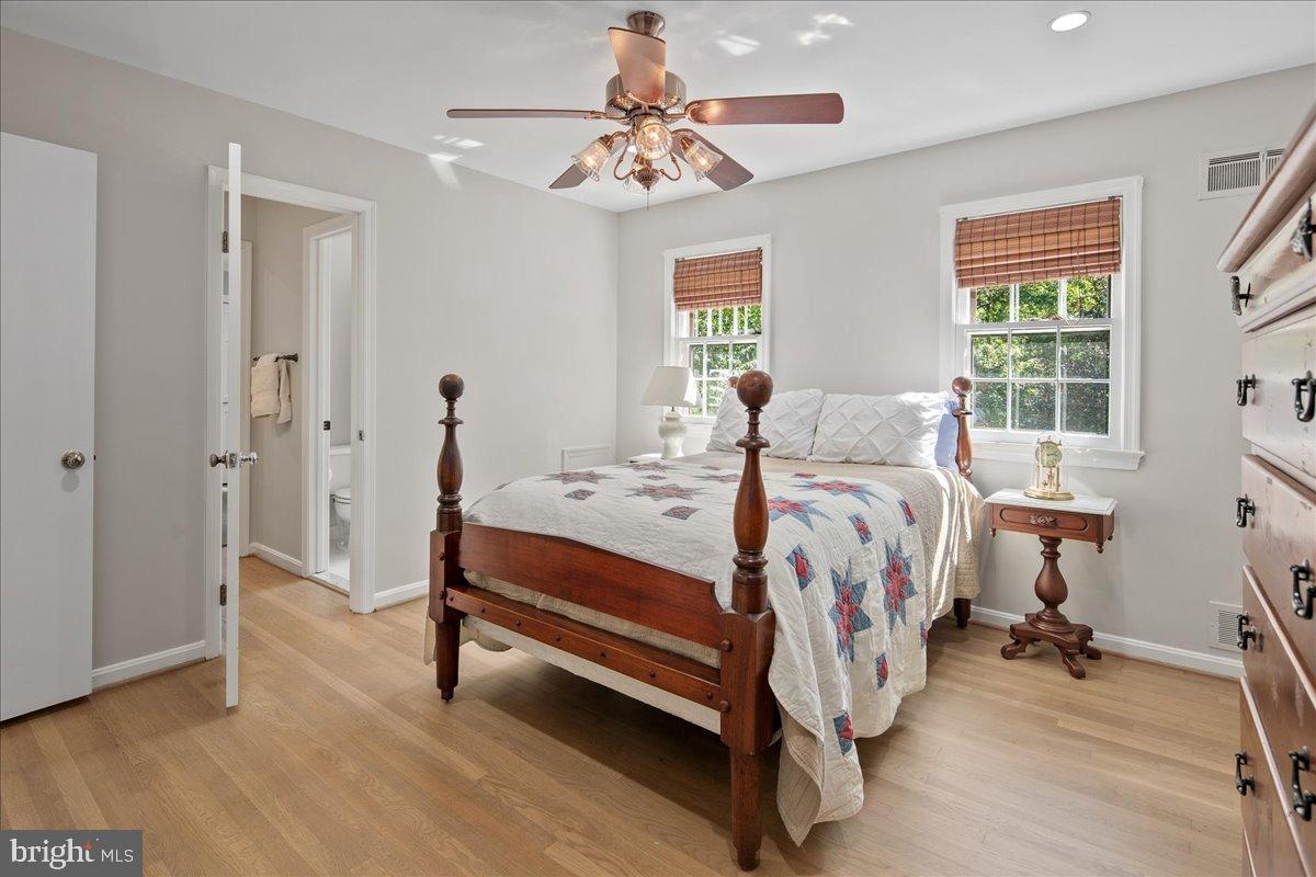 12421 Henderson Road Clifton, VA 20124 - Photo 49 of 90