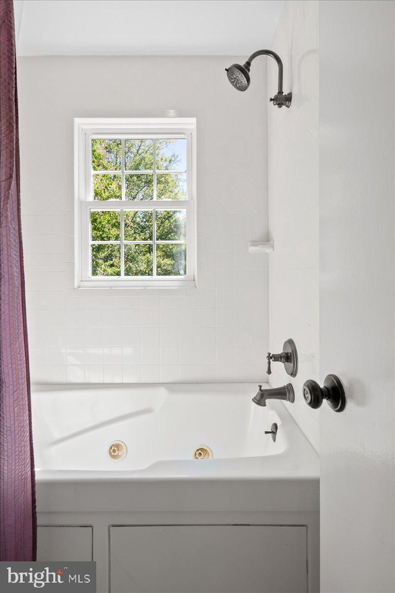 12421 Henderson Road Clifton, VA 20124 - Photo 51 of 90