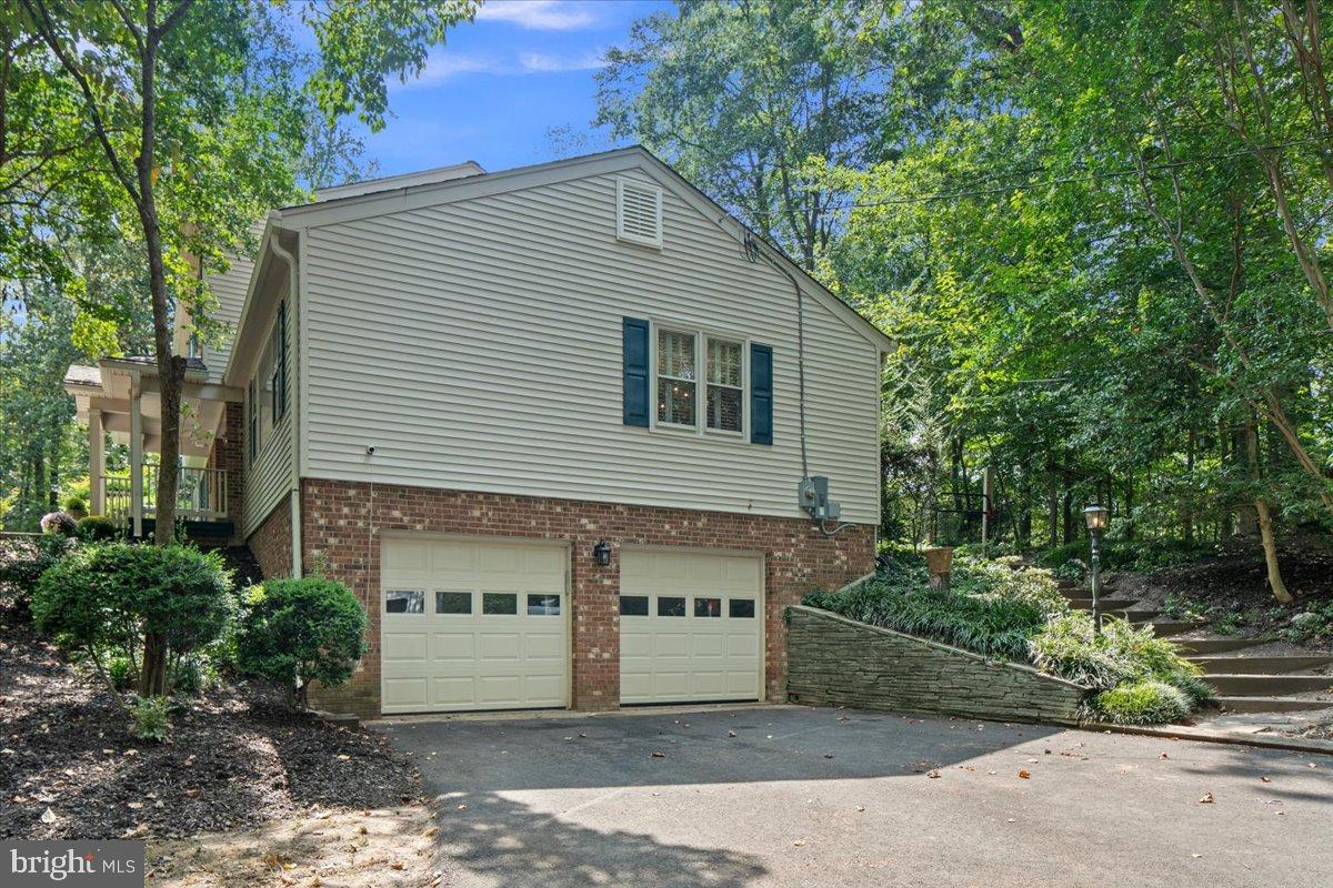 12421 Henderson Road Clifton, VA 20124 - Photo 64 of 90 Two Car Garage