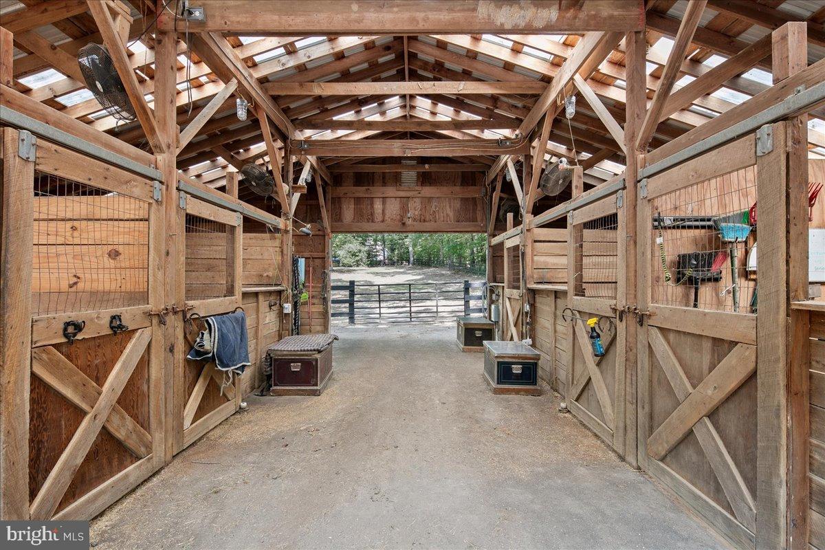 12421 Henderson Road Clifton, VA 20124 - Photo 70 of 90