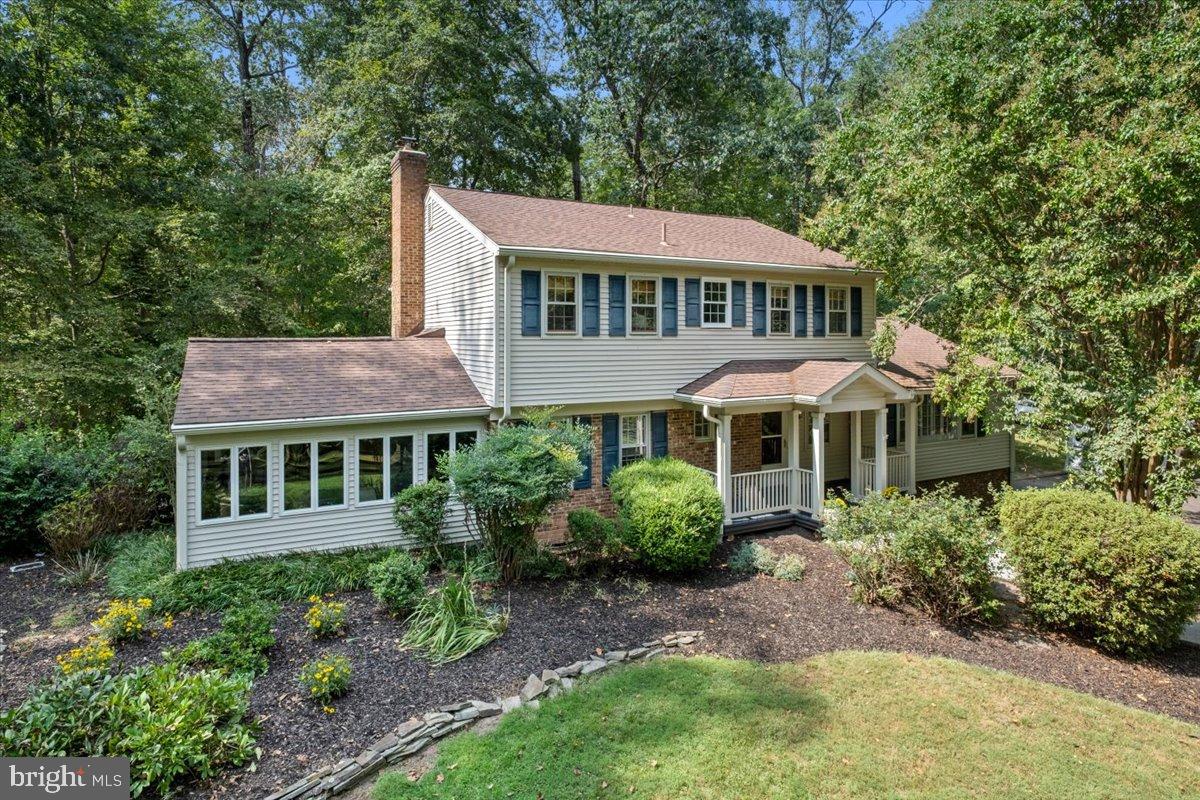 12421 Henderson Road Clifton, VA 20124 - Photo 81 of 90 Charming home in Clifton.