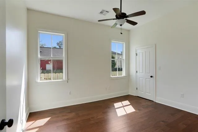 $3,200 | 2045 Chippewa Street, New Orleans, LA 70130