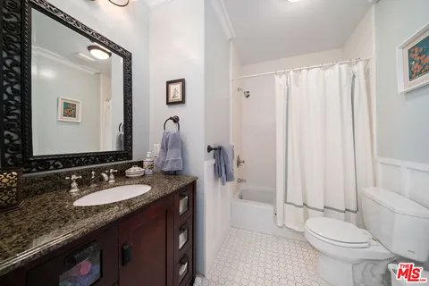 $2,149,000 | 2130 Kelton Avenue, Los Angeles, CA 90025