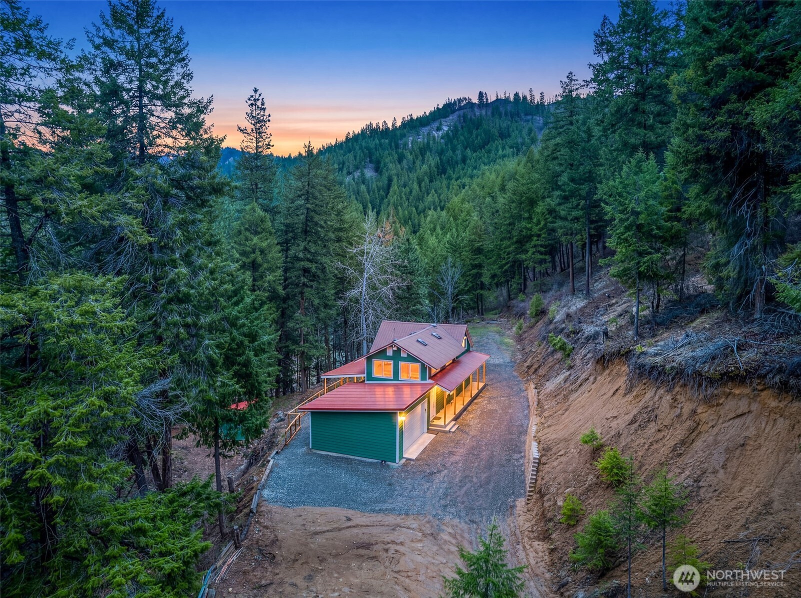 695 Sand Creek Road Cashmere, WA 98815 - Photo 2 of 39