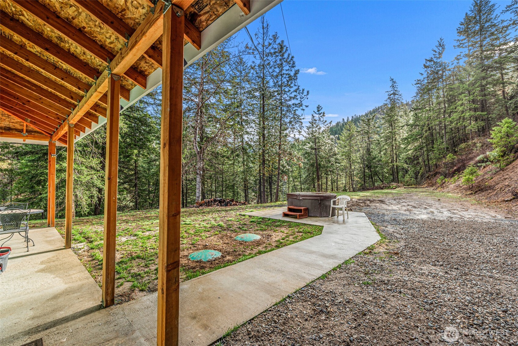 695 Sand Creek Road Cashmere, WA 98815 - Photo 5 of 40 a view of a backyard space