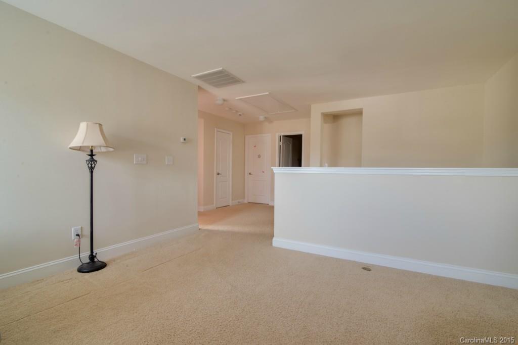 9321 Seamill Road Charlotte, NC 28278 - Photo 15 of 24 Gallery Image 15
