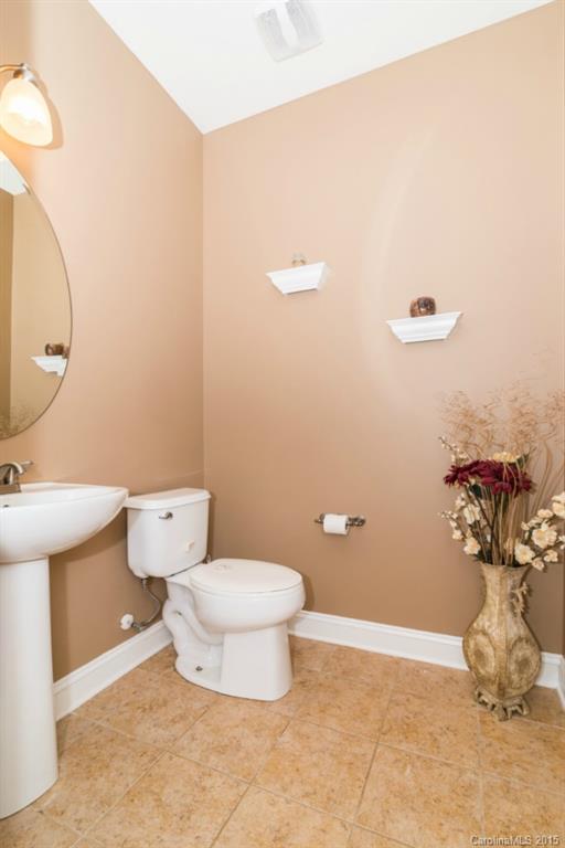 9321 Seamill Road Charlotte, NC 28278 - Photo 17 of 24 Gallery Image 17