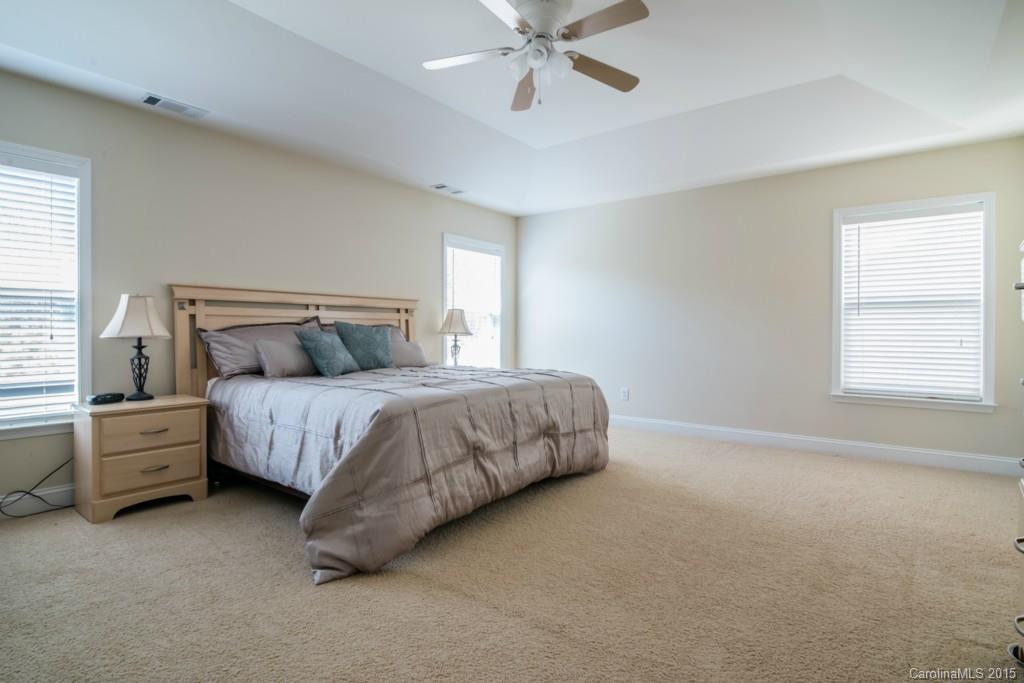 9321 Seamill Road Charlotte, NC 28278 - Photo 10 of 24 Gallery Image 10