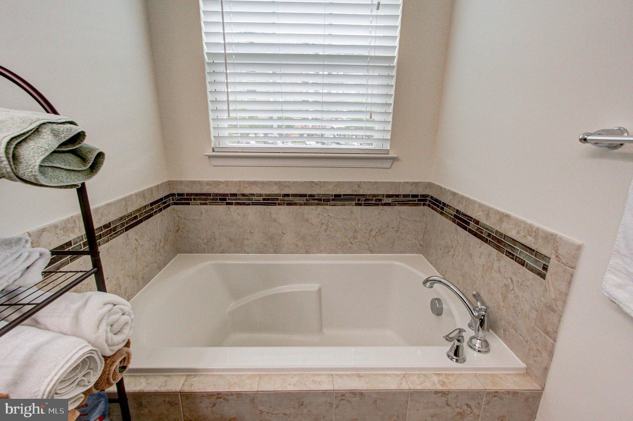 151 Old Cedarbrook Road Wyncote, PA 19095 - Photo 27 of 38 Gallery Image 27