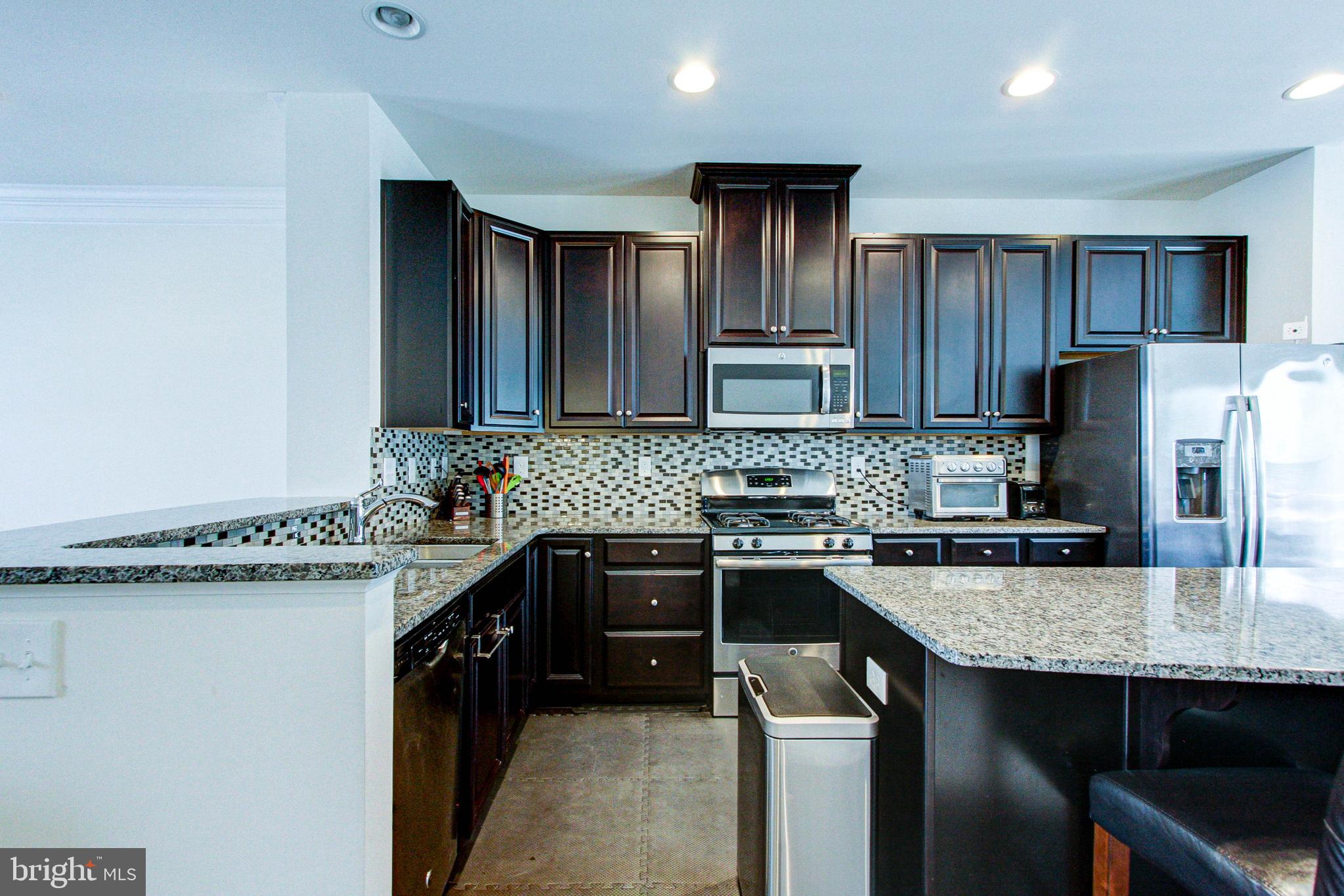 151 Old Cedarbrook Road Wyncote, PA 19095 - Photo 7 of 38 Gallery Image 7
