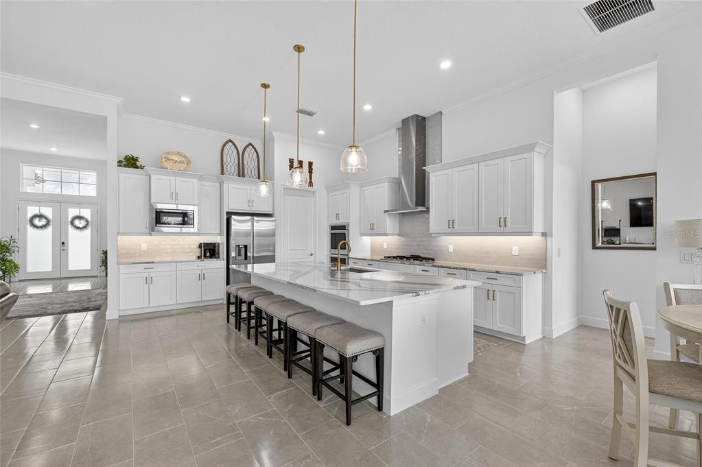 5975 Blakeney Loop Apollo Beach, FL 33572 - Photo 16 of 100