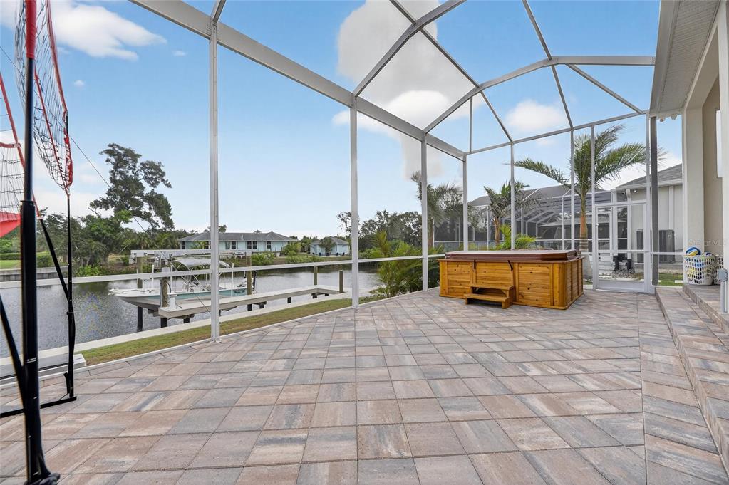 5975 Blakeney Loop Apollo Beach, FL 33572 - Photo 57 of 100 a view of a terrace with seating space