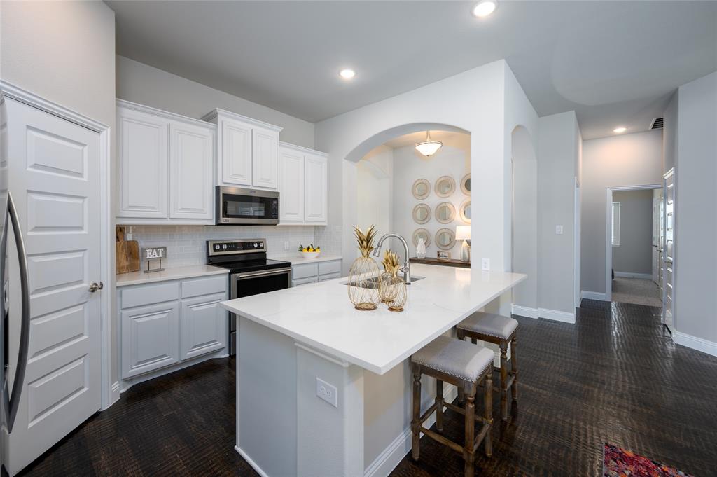 14549 Flossie Street Pilot Point, TX 76258 - Photo 6 of 24