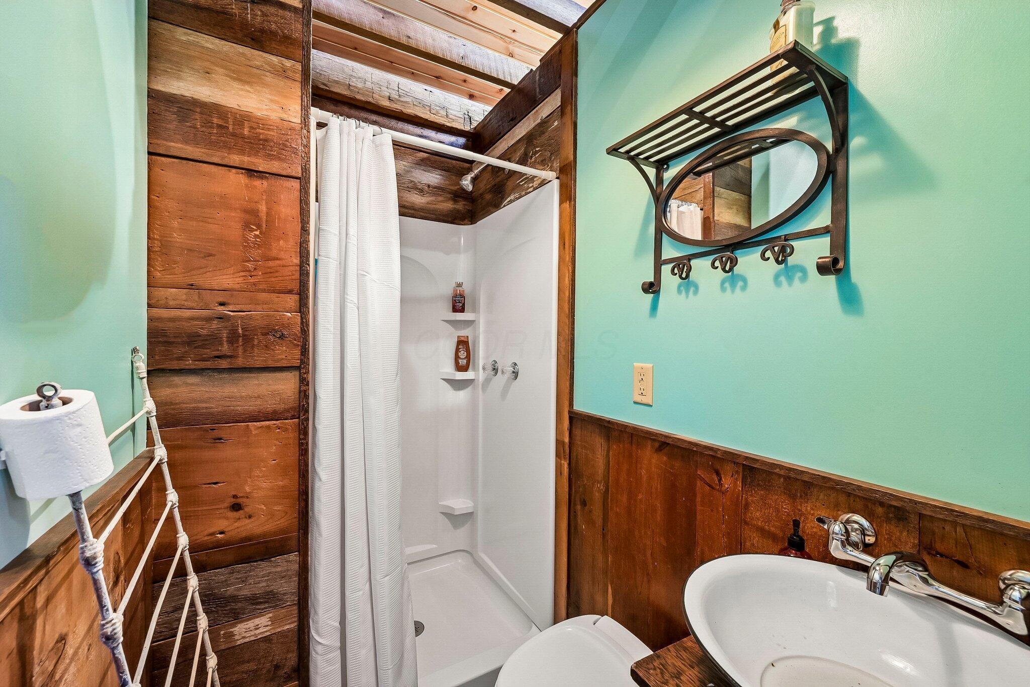 12120 Young Road Amanda, OH 43102 - Photo 81 of 114 Cabin Bath