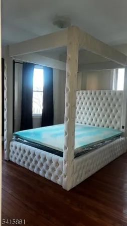 $5,500 | 127 South Burnet Street, East Orange, NJ 07018